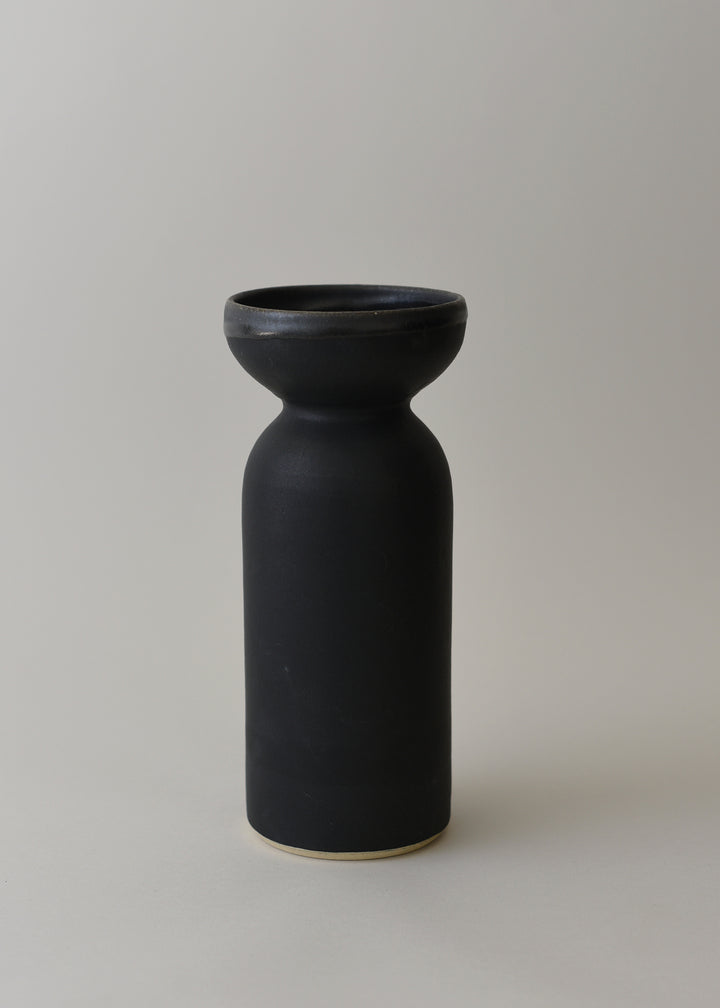 Medium Oko Vase in Charcoal Stripe - Victoria Morris Pottery