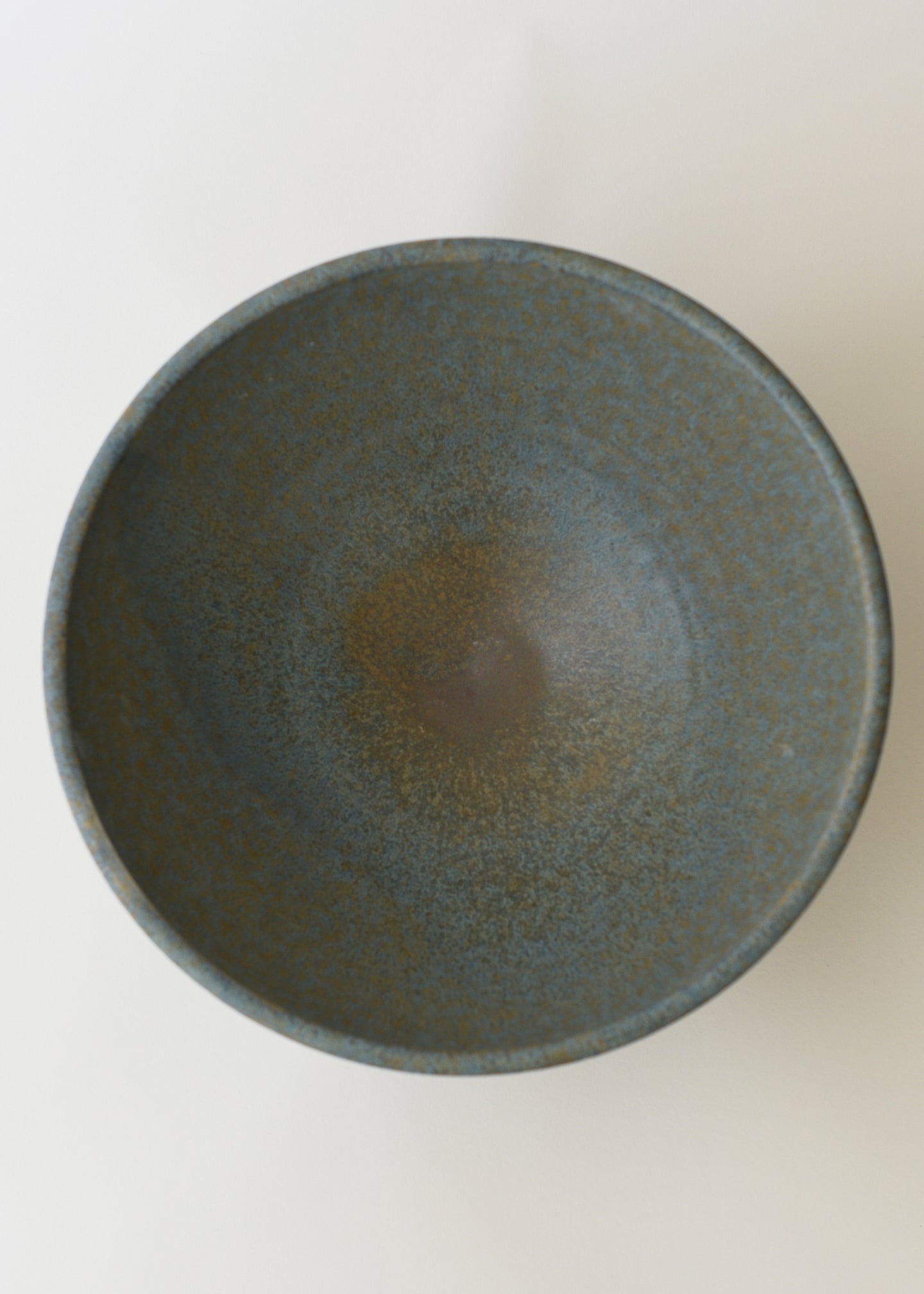Essential Rounded Serving Bowl in Lake Blue - Victoria Morris Pottery