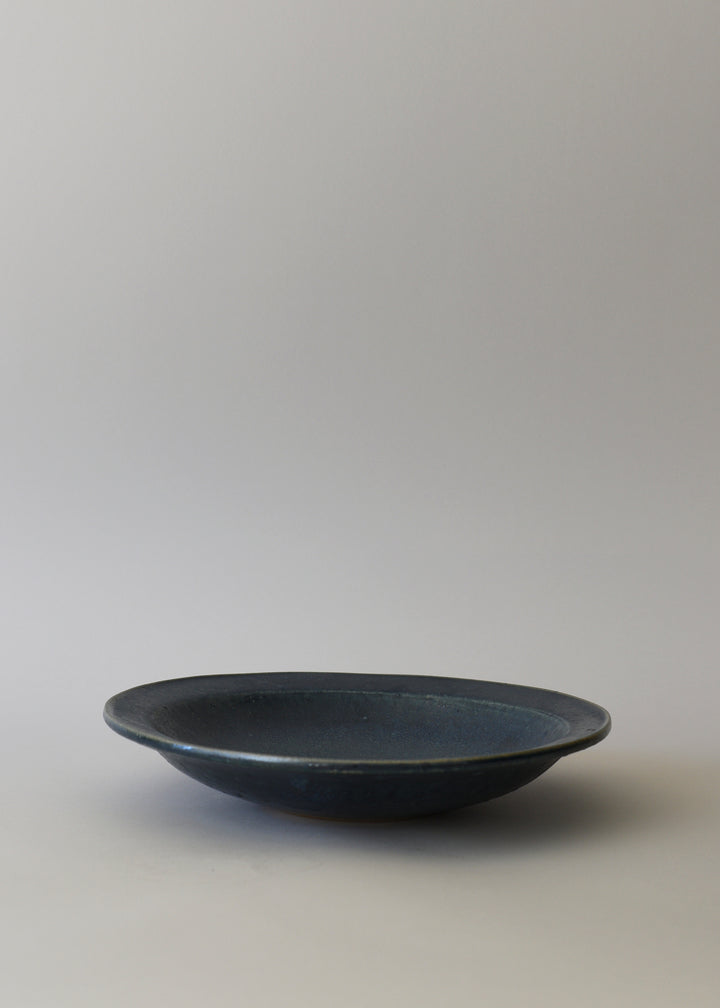 Low Finn Bowl in Ink - Victoria Morris Pottery