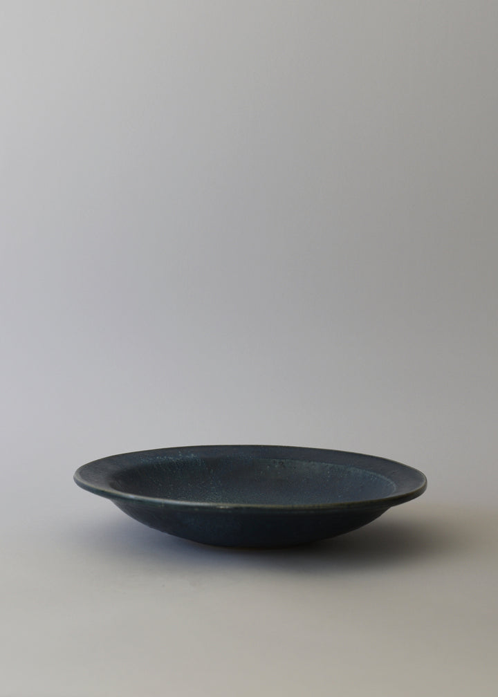 Low Finn Bowl in Ink - Victoria Morris Pottery