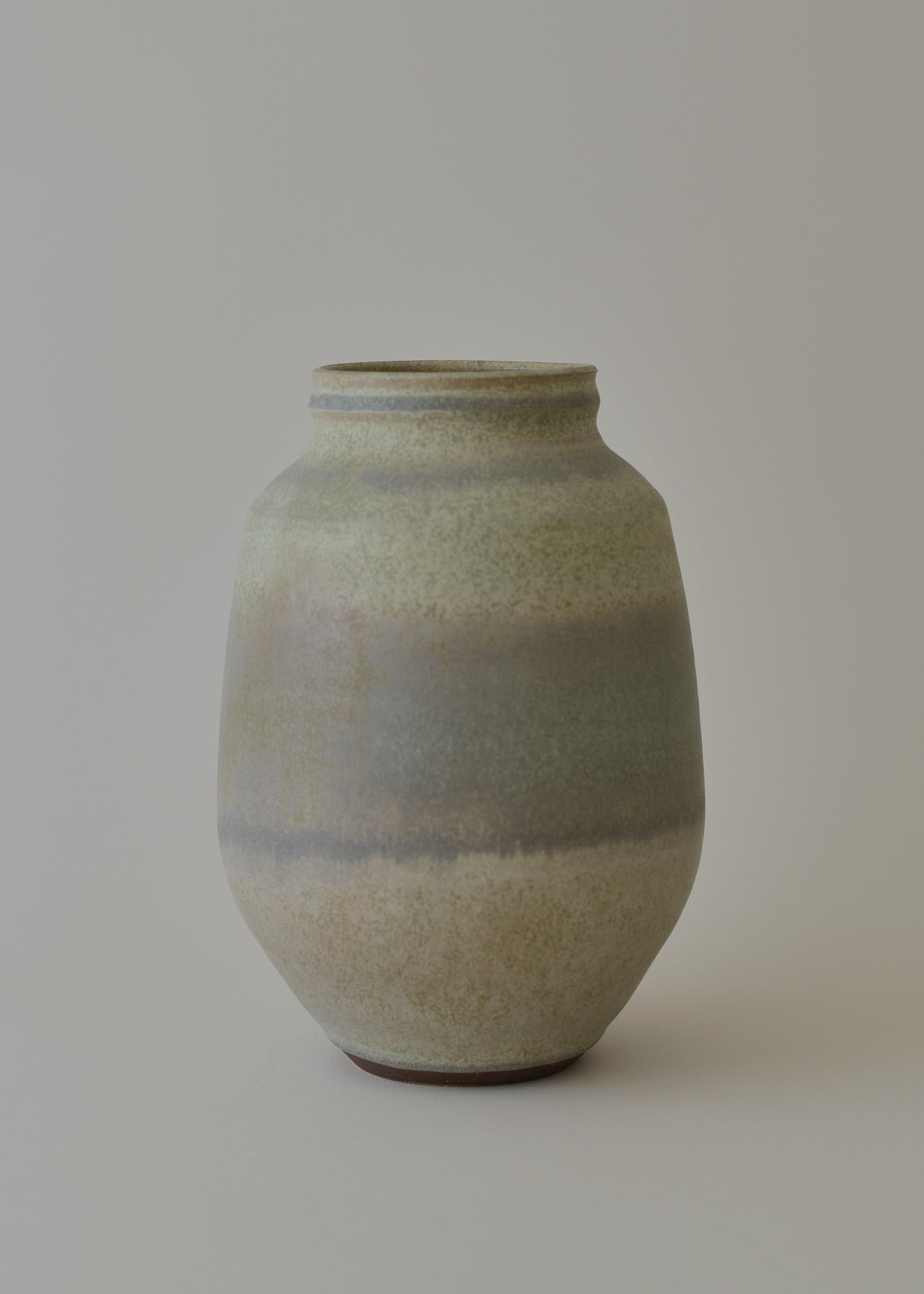 Poppy Series Vase no. 3 in Mineral - Victoria Morris Pottery