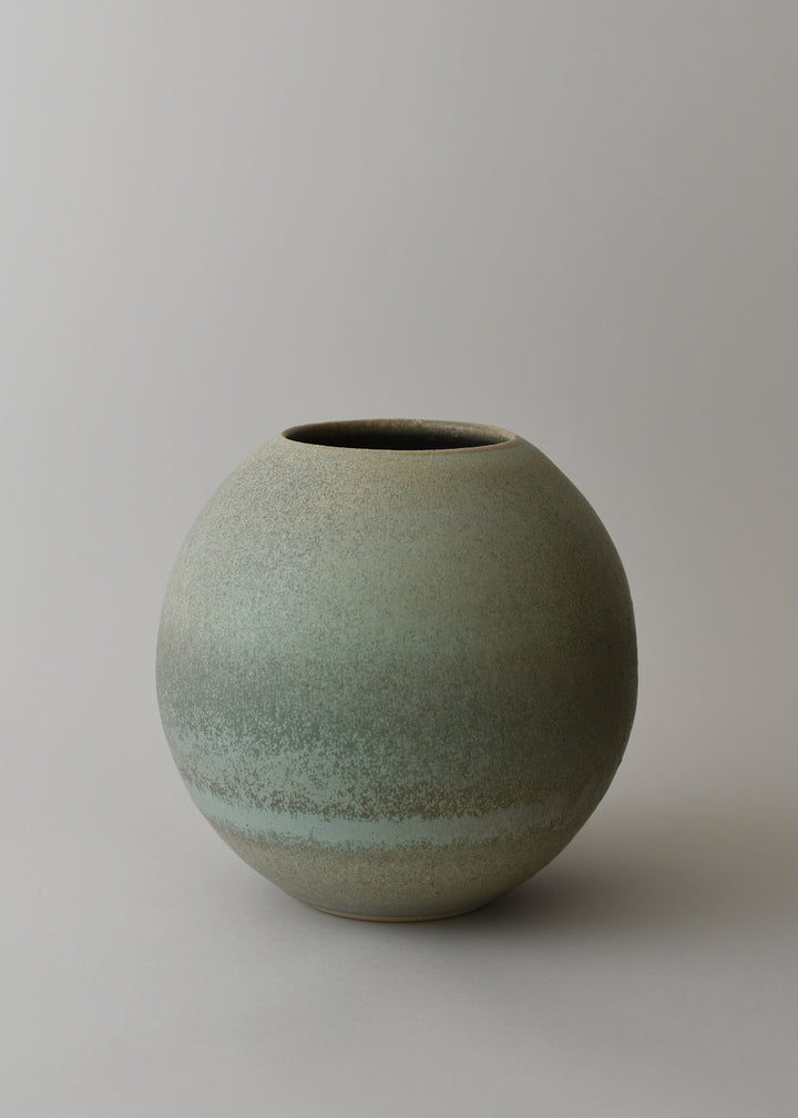 Orb Vase in Mineral - Victoria Morris Pottery