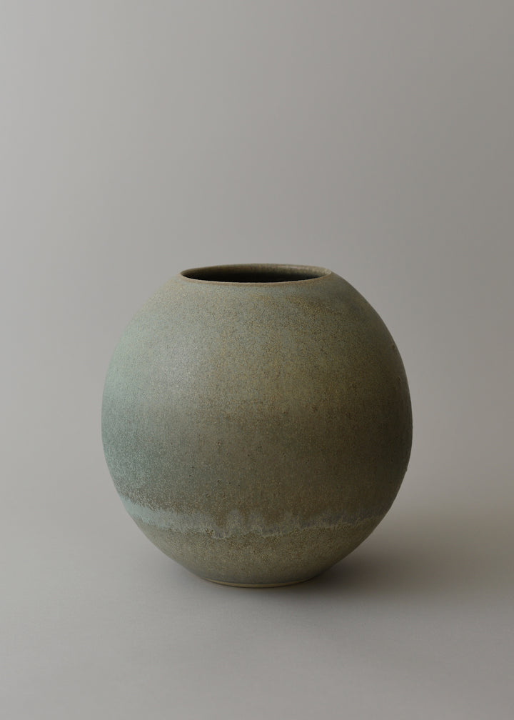 Orb Vase in Mineral - Victoria Morris Pottery