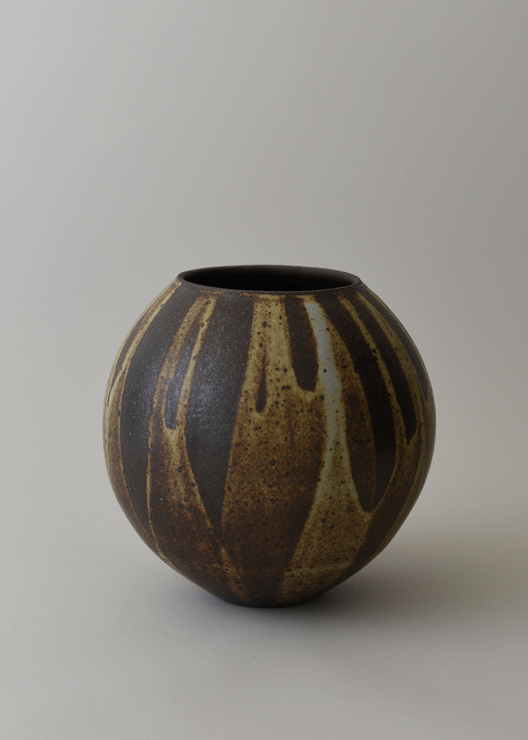 Orb Vase in Live Oak - Victoria Morris Pottery