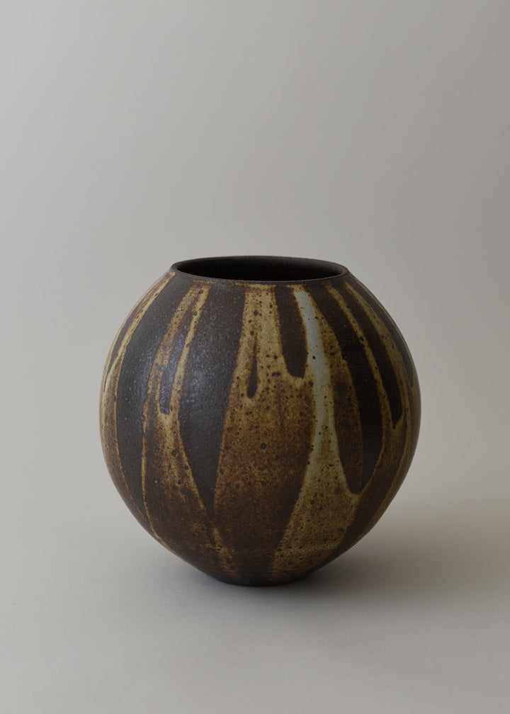 Orb Vase in Live Oak - Victoria Morris Pottery