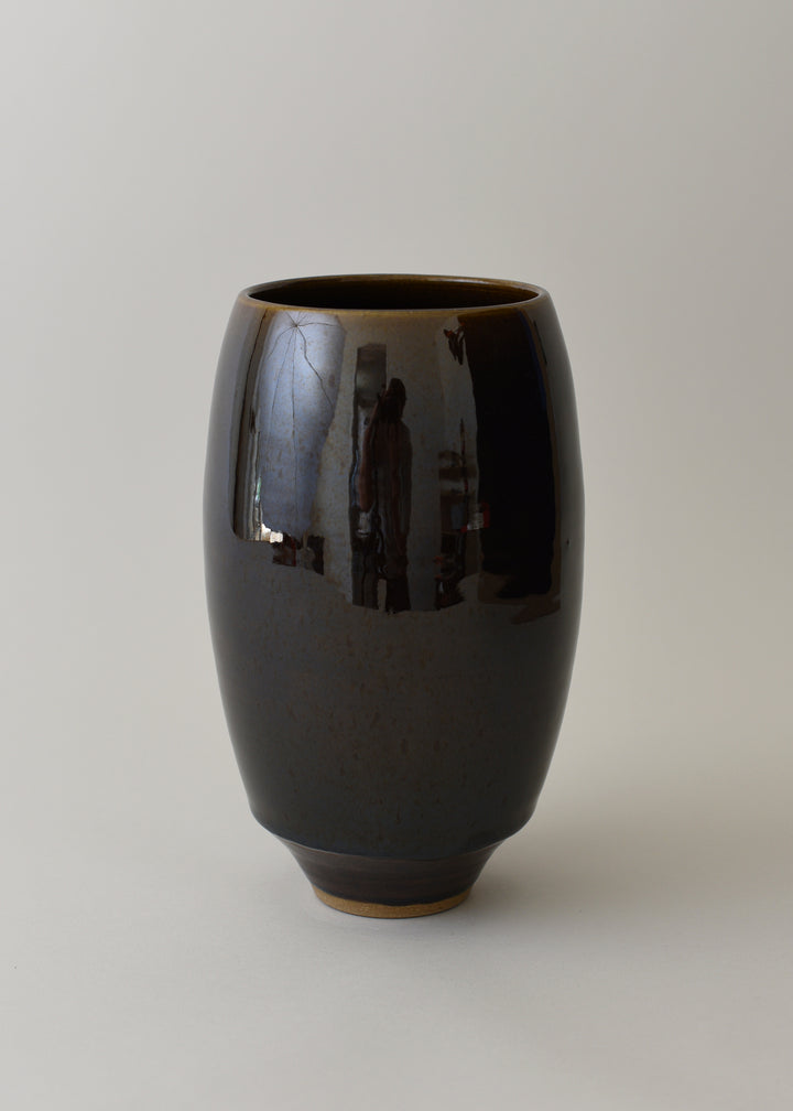 Oval Series Vase in Amber - Victoria Morris Pottery