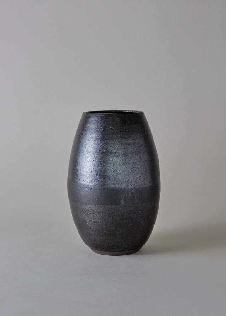 Oval Vase in Iron Black - Victoria Morris Pottery