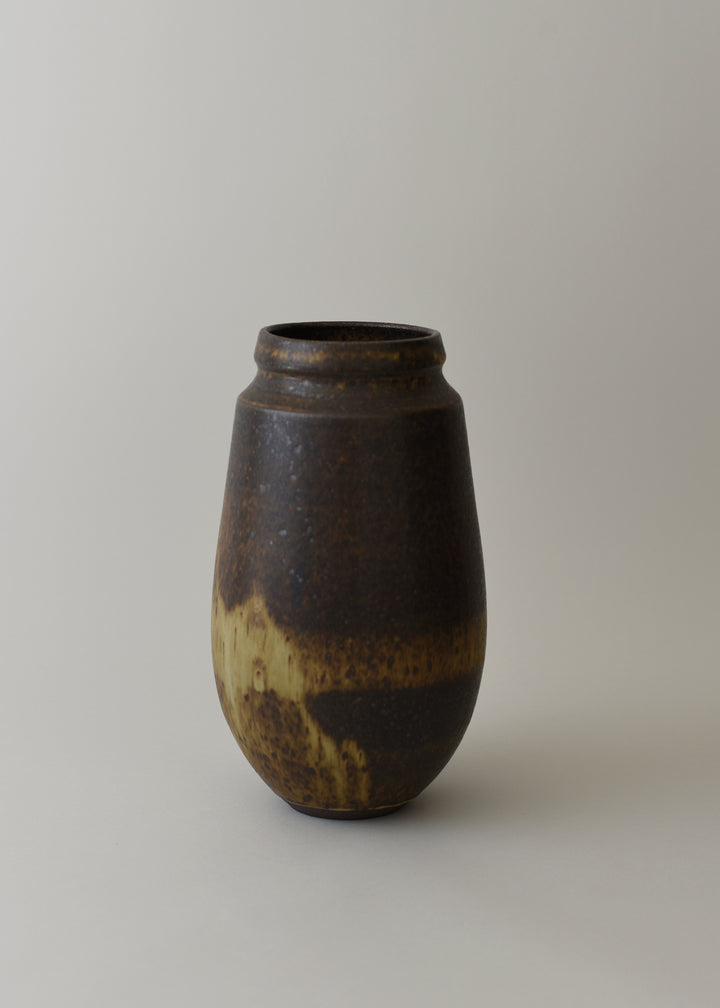 Poppy Series Vase in Live Oak - Victoria Morris Pottery