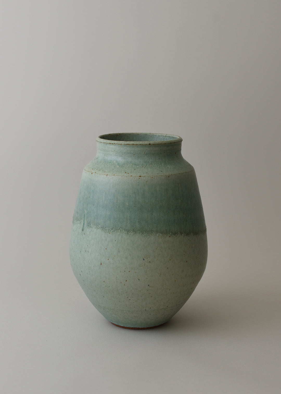 Poppy Vase no. 5 in Cobre - Victoria Morris Pottery