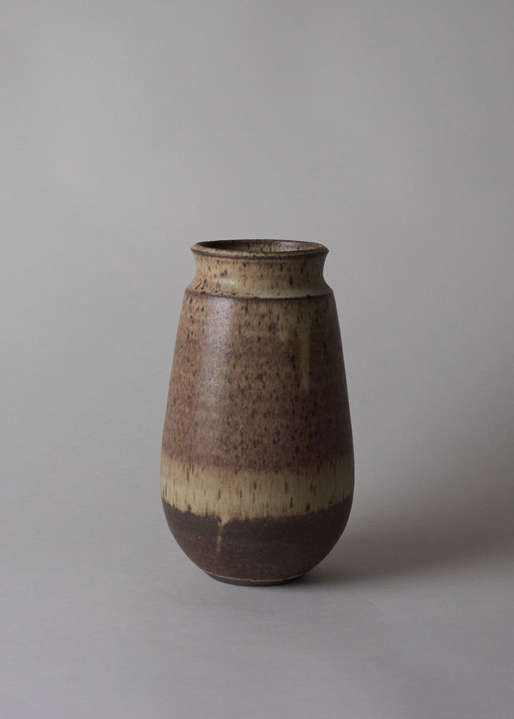 Poppy Series Vase in Live Oak - Victoria Morris Pottery