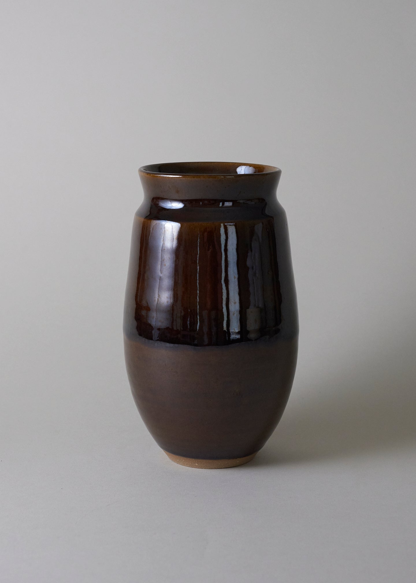 Poppy Series Vase in Dark Amber - Victoria Morris Pottery