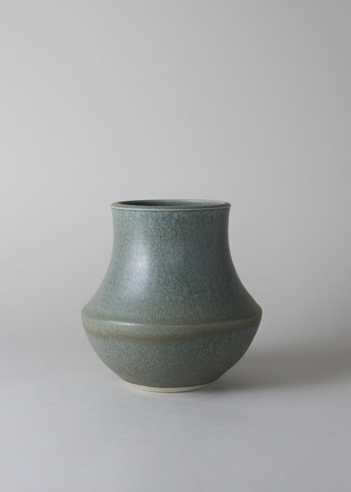 Pueblo Vase in Agate - Victoria Morris Pottery