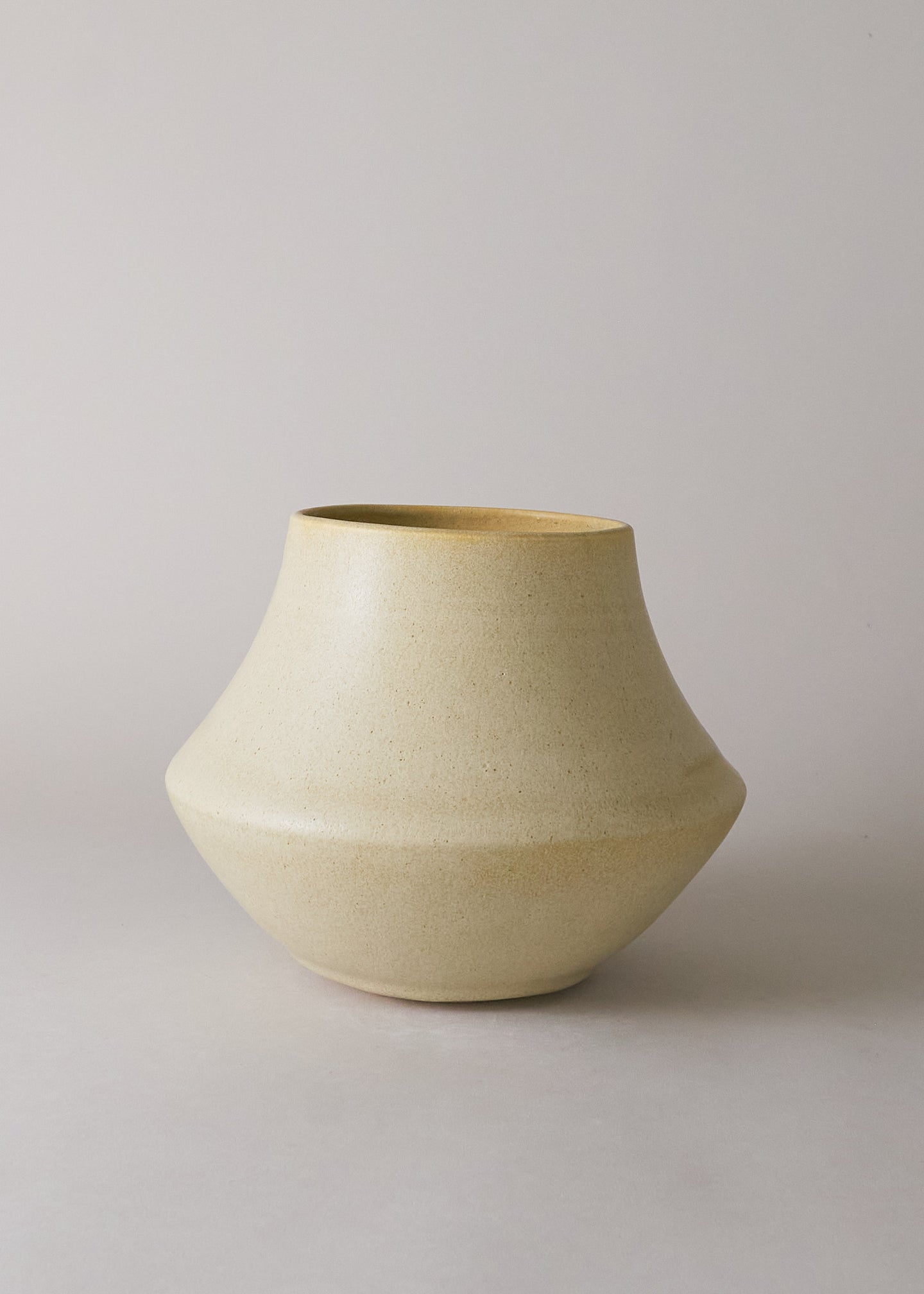 Pueblo Vase in Ochre - Victoria Morris Pottery