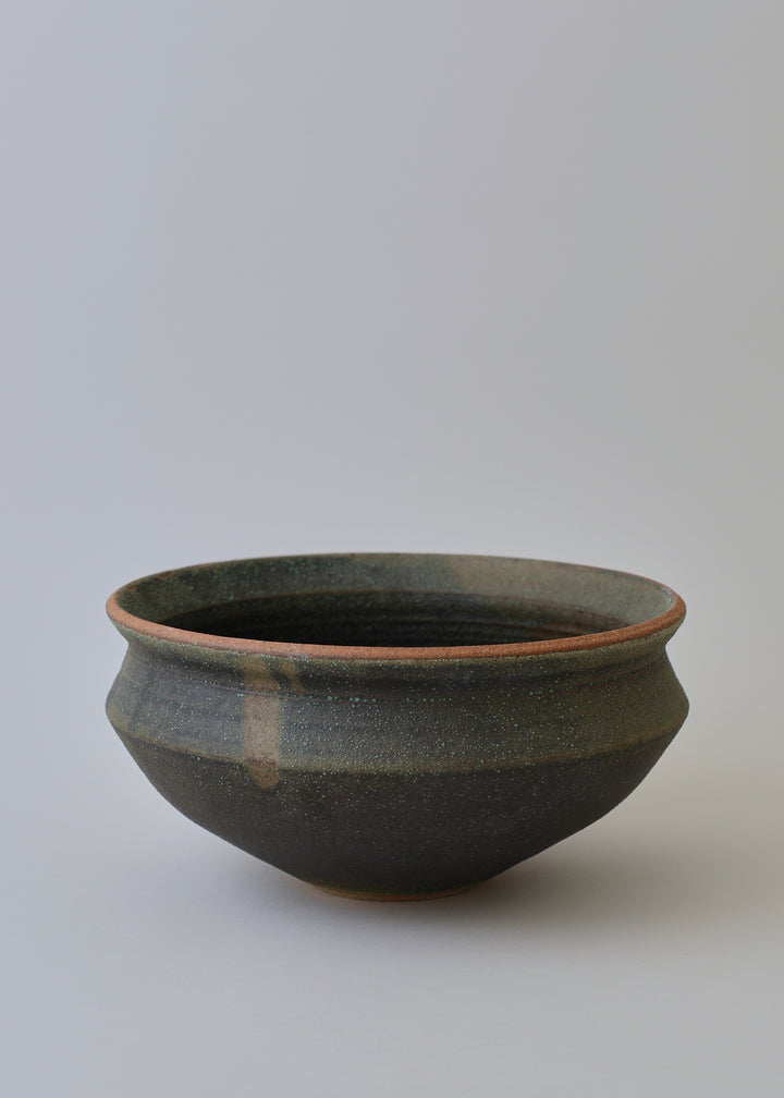 Diana Bowl in Lichen - Victoria Morris Pottery