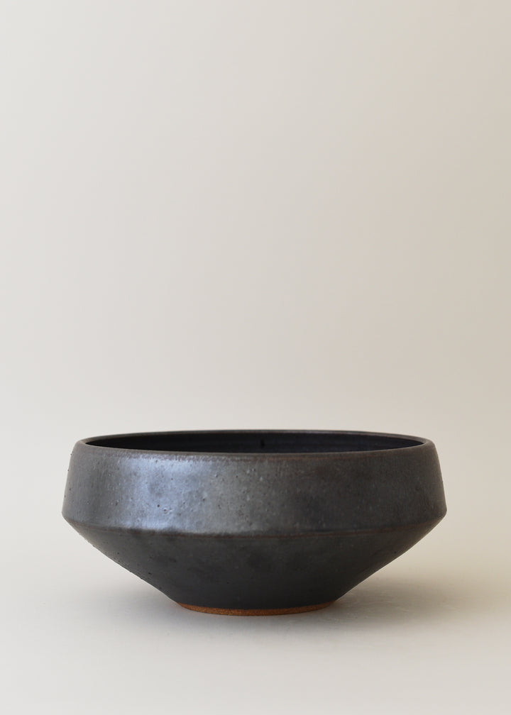 Architectural Bowl in Iron Black - Victoria Morris Pottery