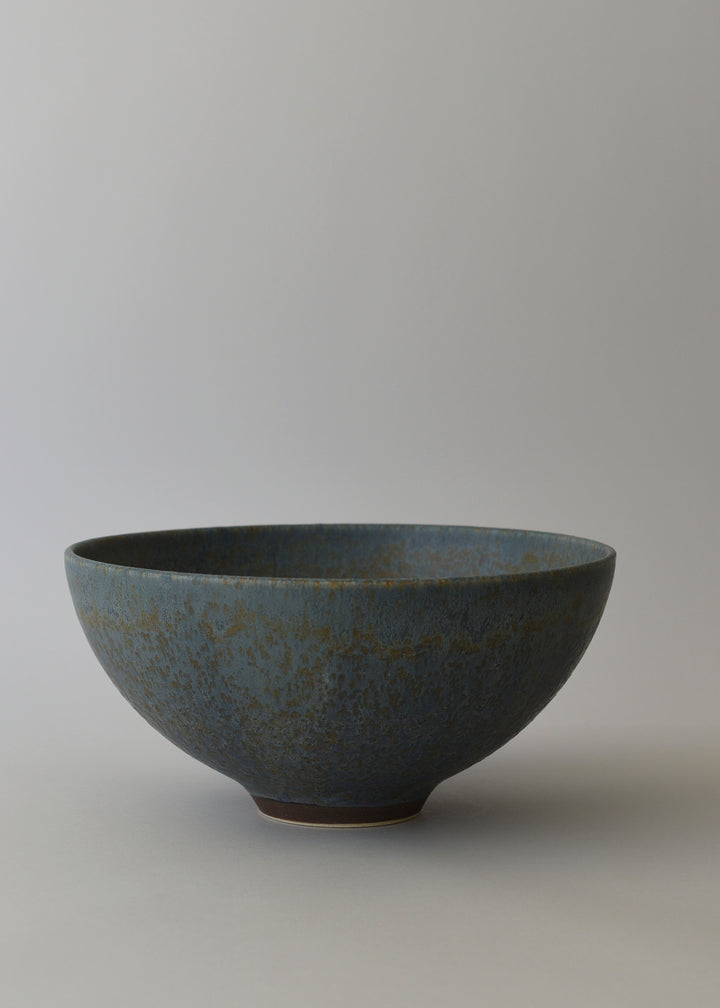 Lucy Series Bowl in Lake - Victoria Morris Pottery
