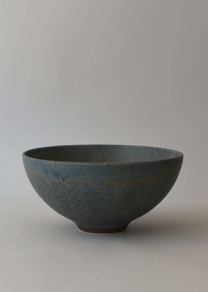 Lucy Series Bowl in Lake - Victoria Morris Pottery