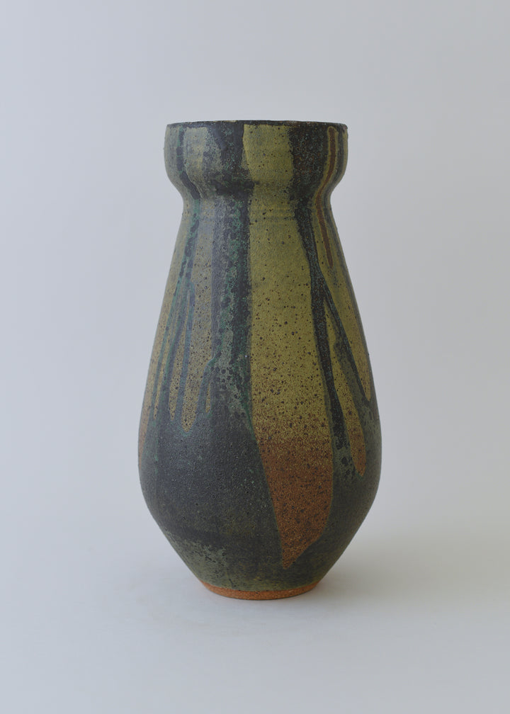 Large Flora Series Vase in Lichen - Victoria Morris Pottery