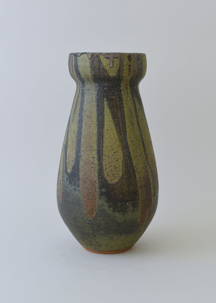 Large Flora Series Vase in Lichen - Victoria Morris Pottery