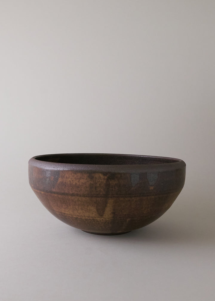 Medium Ledge Bowl in Live Oak - Victoria Morris Pottery