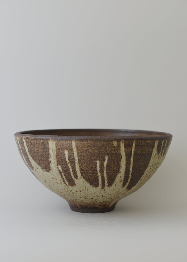 Extra Large Lucy Serving Bowl in Live Oak - Victoria Morris Pottery