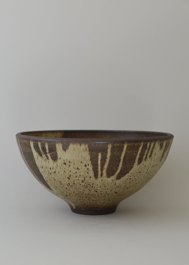 Extra Large Lucy Serving Bowl in Live Oak - Victoria Morris Pottery