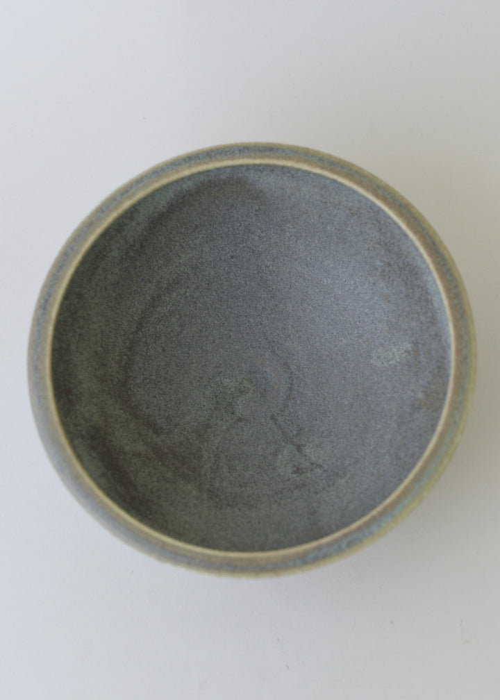 Small Ledge Bowl in Mineral - Victoria Morris Pottery