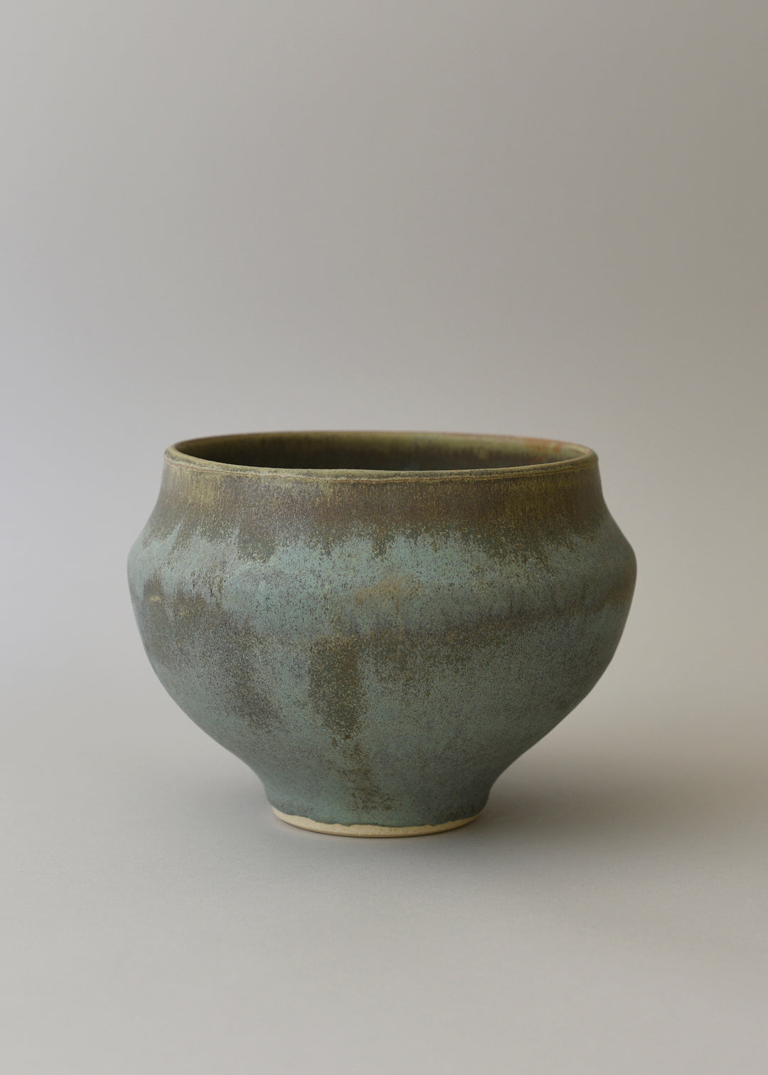 Small Tulip Vessel in Mineral - Victoria Morris Pottery