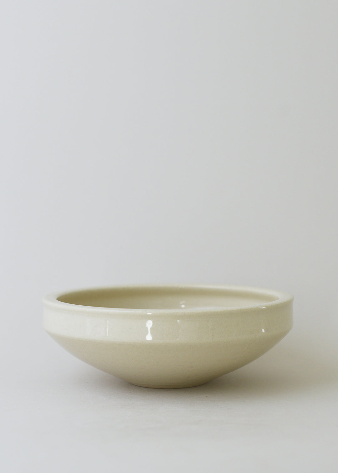 Small Ledge Bowl in Bone - Victoria Morris Pottery