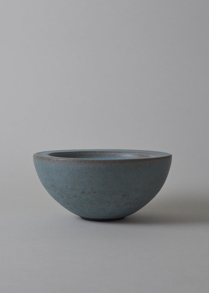 Ledge Series Bowl in Pool - Victoria Morris Pottery