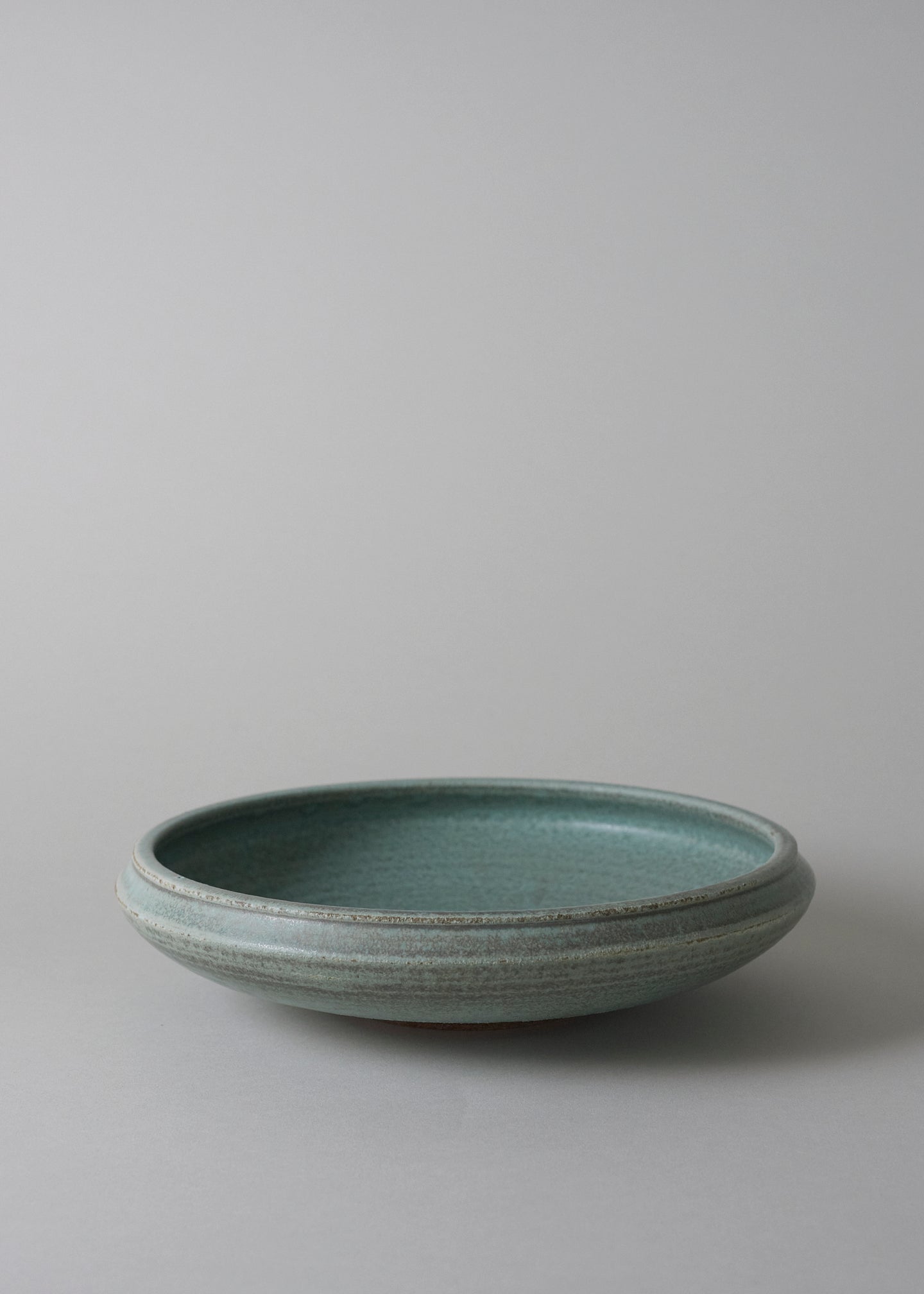 Small Low Ledge Bowl in Cobre Green - Victoria Morris Pottery