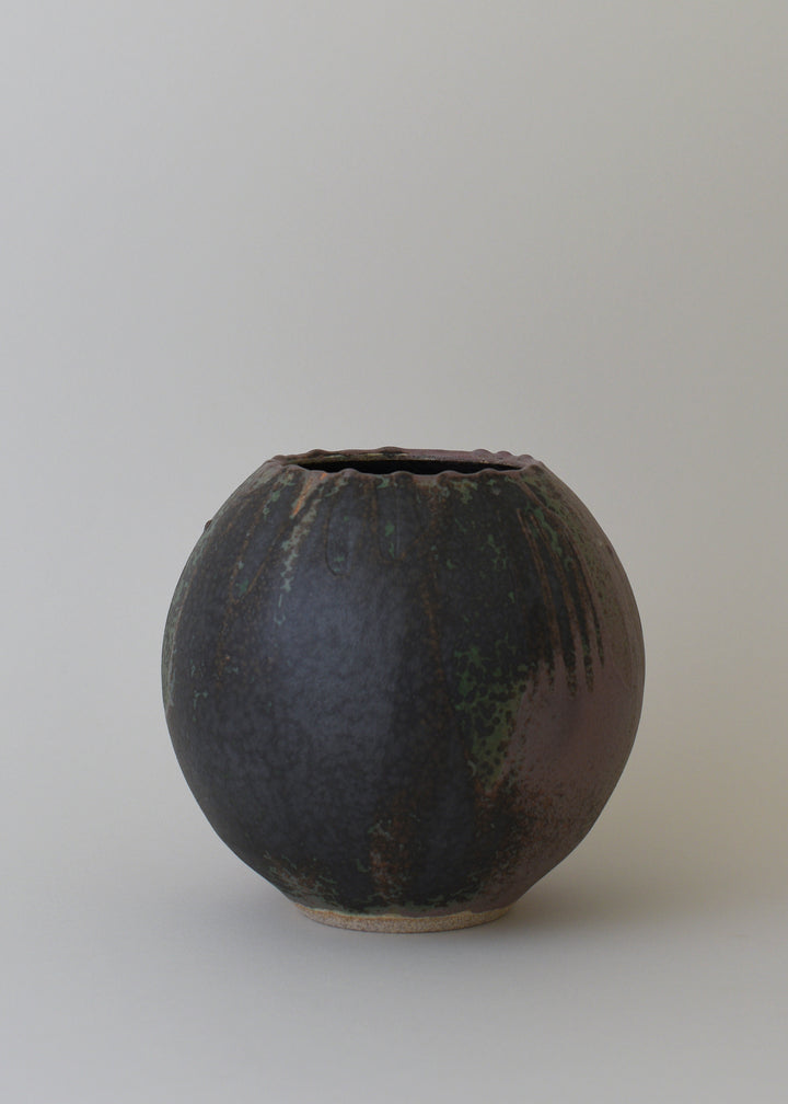 Orb Vase in Lichen - Victoria Morris Pottery