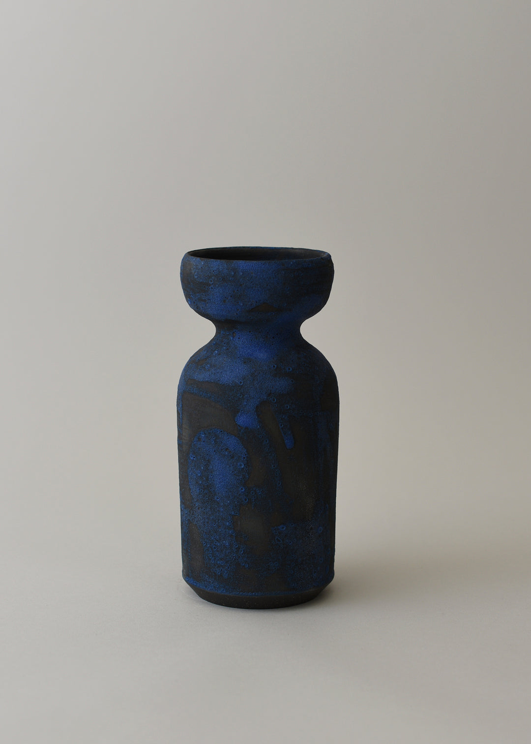 Small Oko Vase no. 2 in Brushed Cobalt - Victoria Morris Pottery