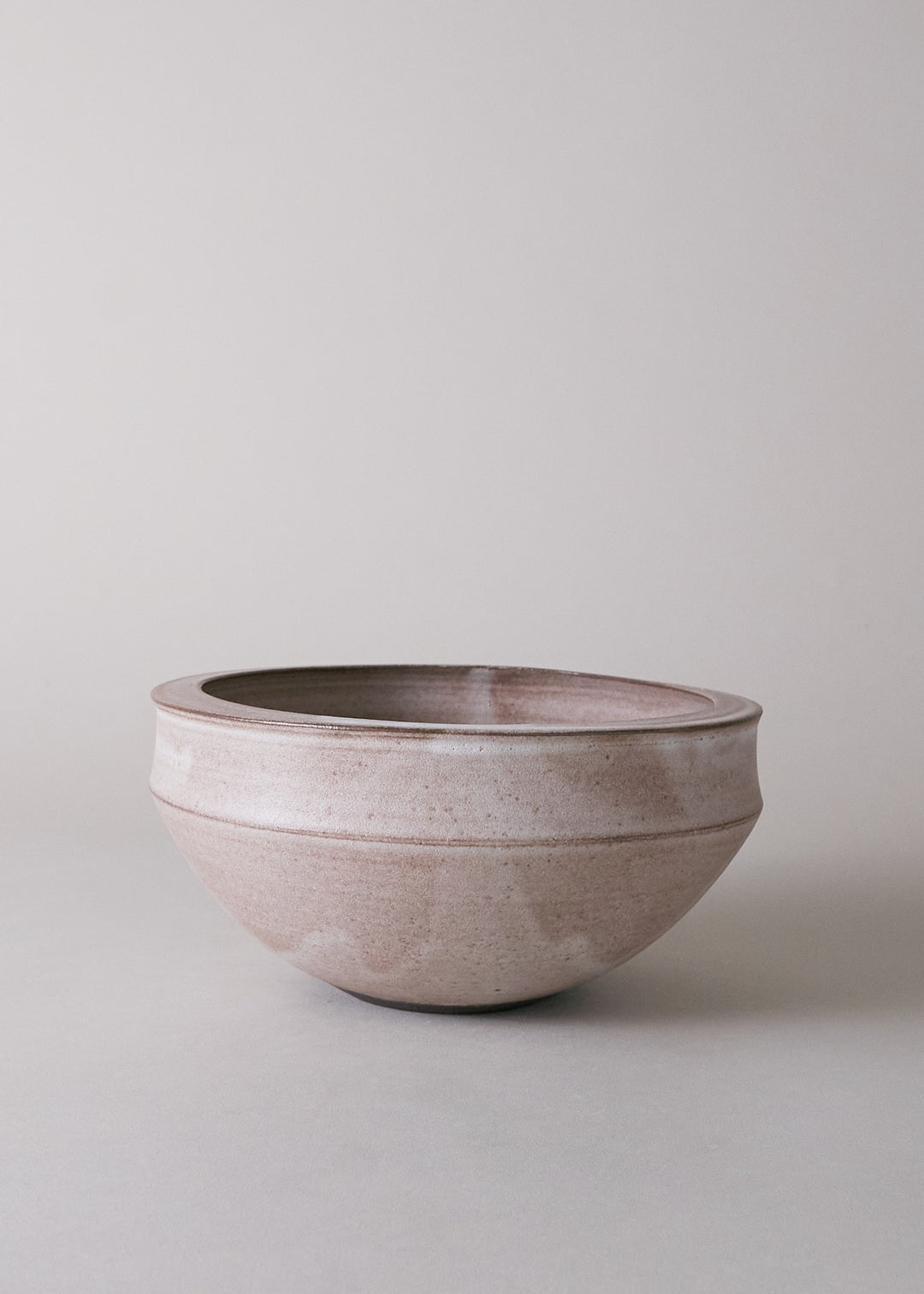 Small Ledge Bowl in Bone - Victoria Morris Pottery