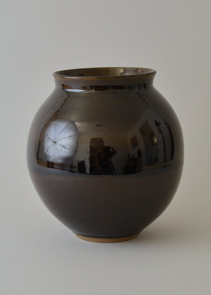Round Vase Series no. 2  in Amber - Victoria Morris Pottery