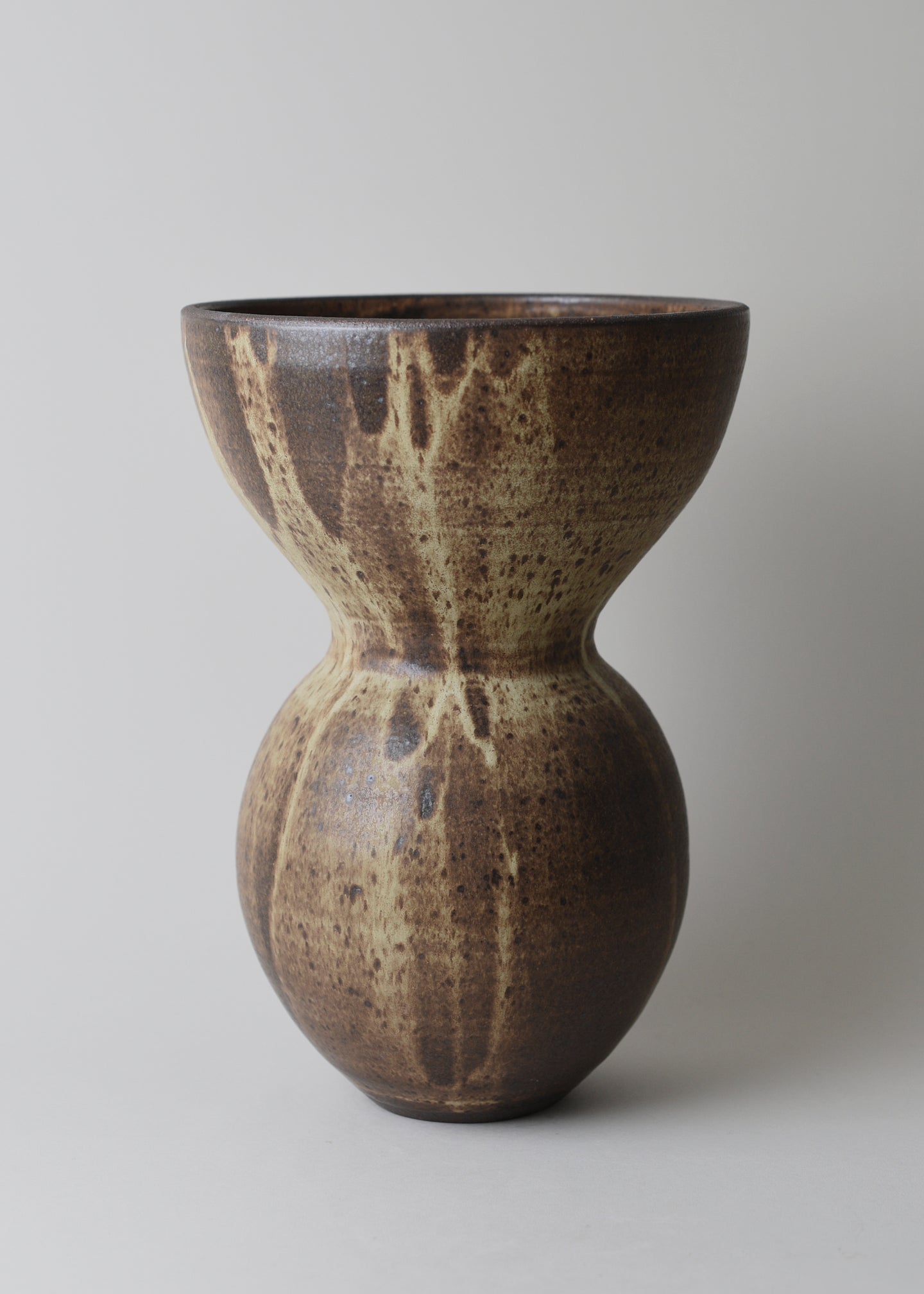 Extra Large Aeolus Series Vase in Live Oak - Victoria Morris Pottery