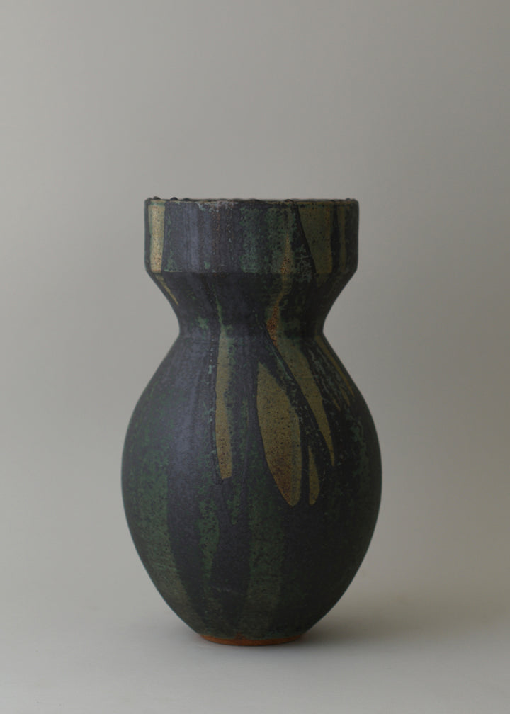 Extra Large Flora Series in Lichen - Victoria Morris Pottery