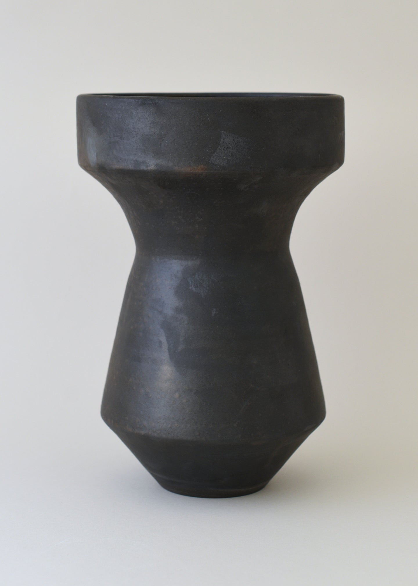 Extra Large Hera Vase no. 4 in Bronze - Victoria Morris Pottery