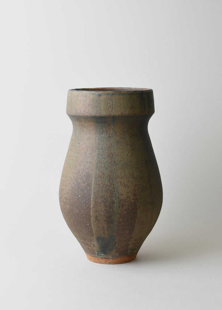 Hera Series Vase no. 3 in Lichen - Victoria Morris Pottery