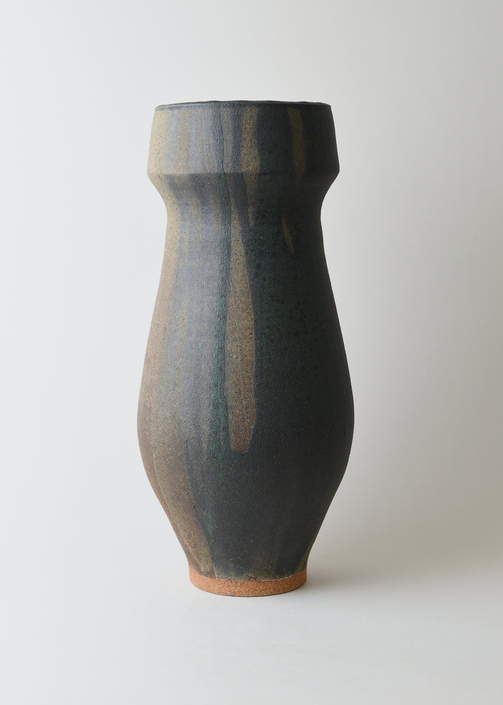 Extra Large Hera Vase in Lichen - Victoria Morris Pottery