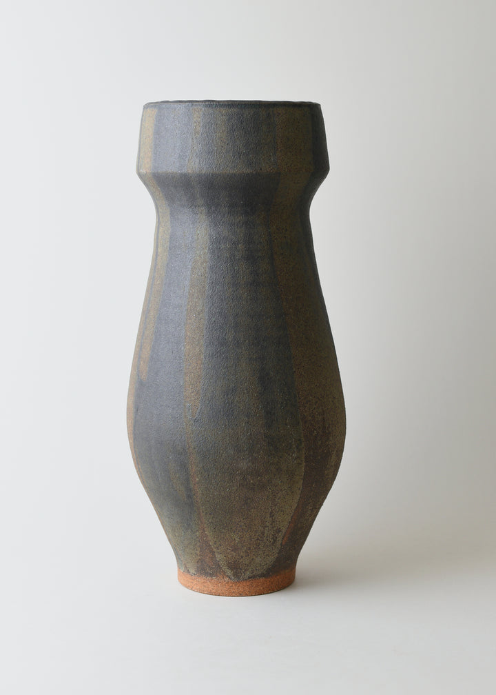 Extra Large Hera Vase in Lichen - Victoria Morris Pottery