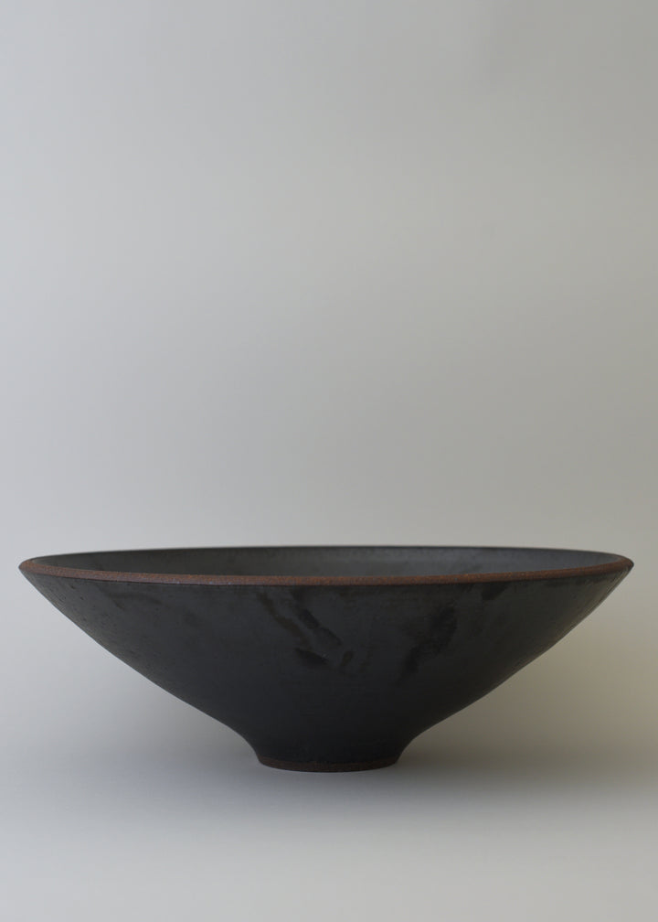 Extra Large Lucy Serving Bowl in Iron - Victoria Morris Pottery
