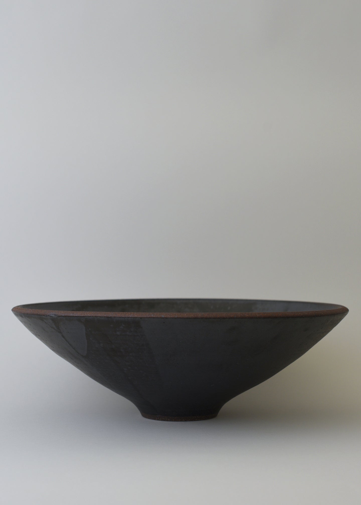 Extra Large Lucy Serving Bowl in Iron - Victoria Morris Pottery