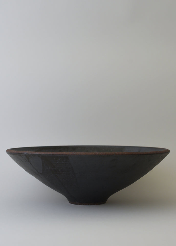 Extra Large Lucy Serving Bowl in Iron - Victoria Morris Pottery