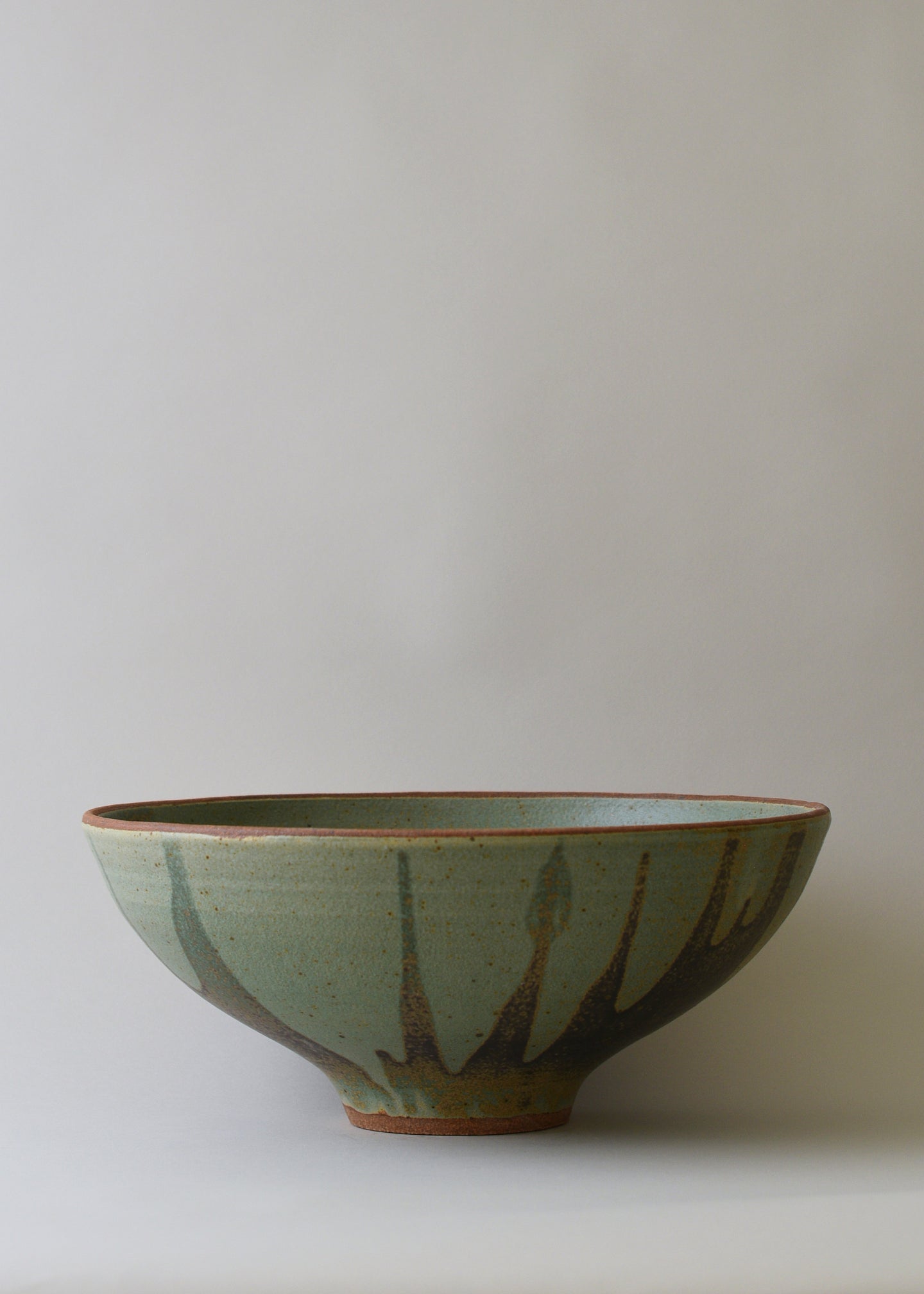 Extra Large Lucy Serving Bowl in Poured Copper Green - Victoria Morris Pottery