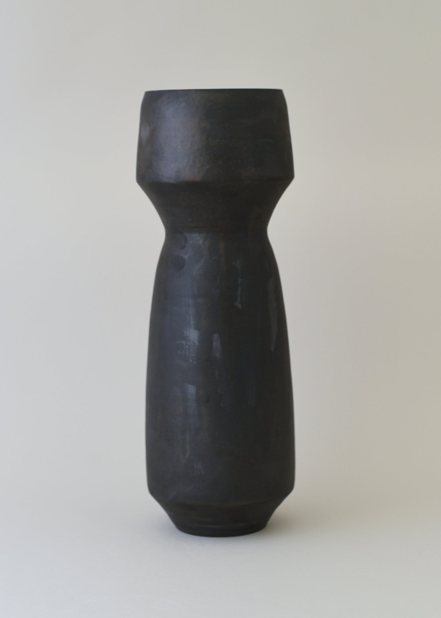 Extra Large Hera Vase no. 6 in Bronze - Victoria Morris Pottery