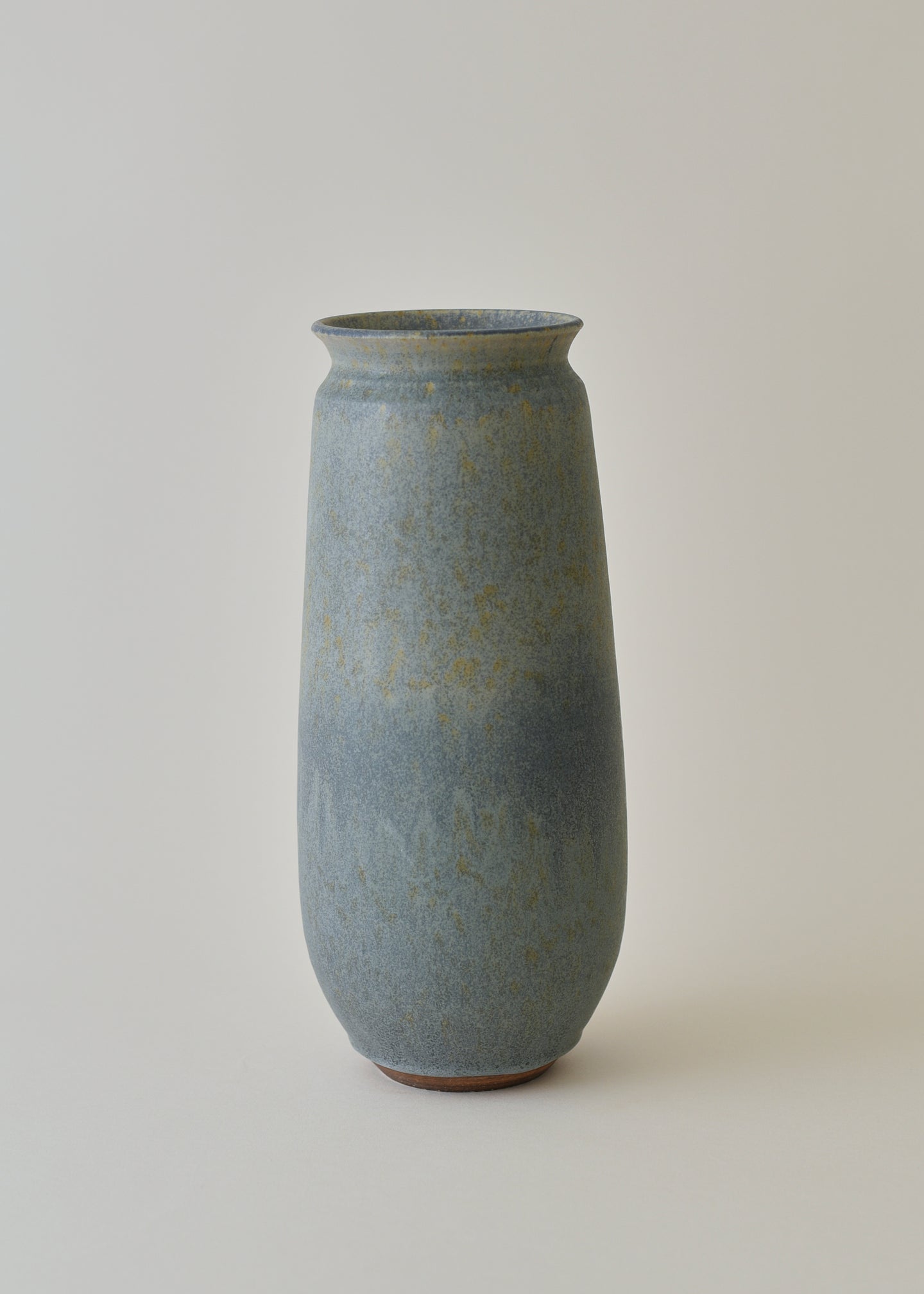 Poppy Vase in Lake - Victoria Morris Pottery