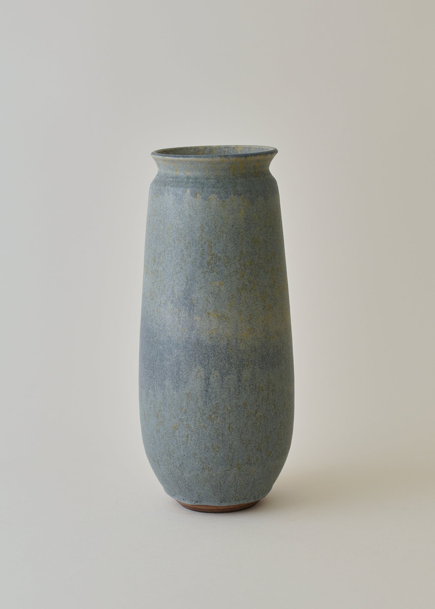 Poppy Vase in Lake - Victoria Morris Pottery