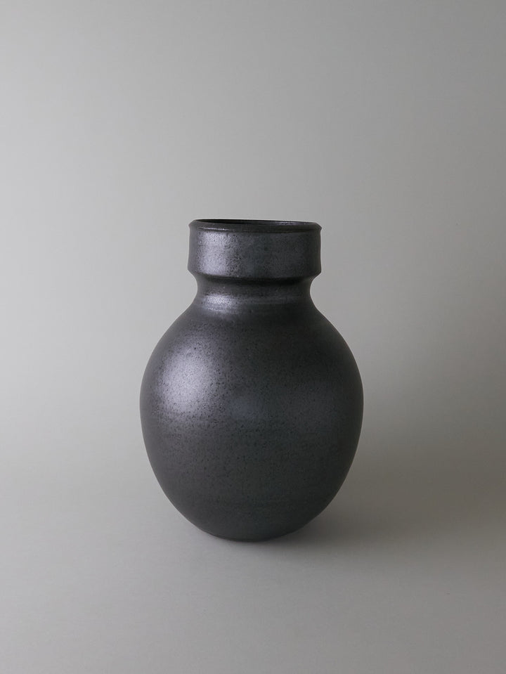 Large Flora Vase No.13 in Iron Black - Victoria Morris Pottery