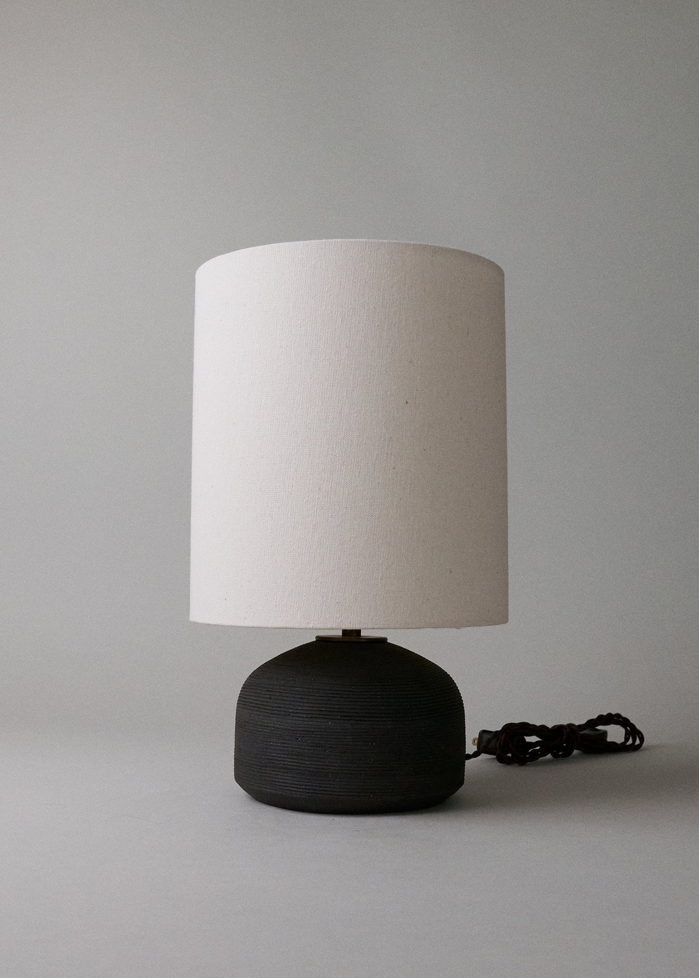 Small Agnes Lamp in Combed Black Sand - Victoria Morris Pottery
